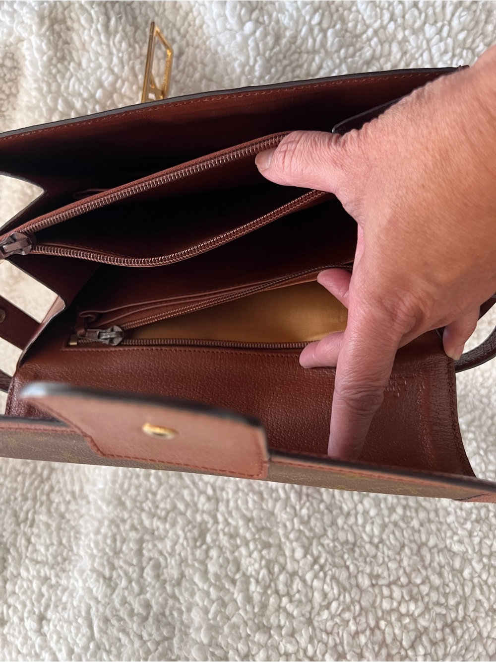 LOUIS VUITTON Sac Dauphine Shoulder Bag vintage Brown Monogram Canvas w/ COA - Picture 11 of 17